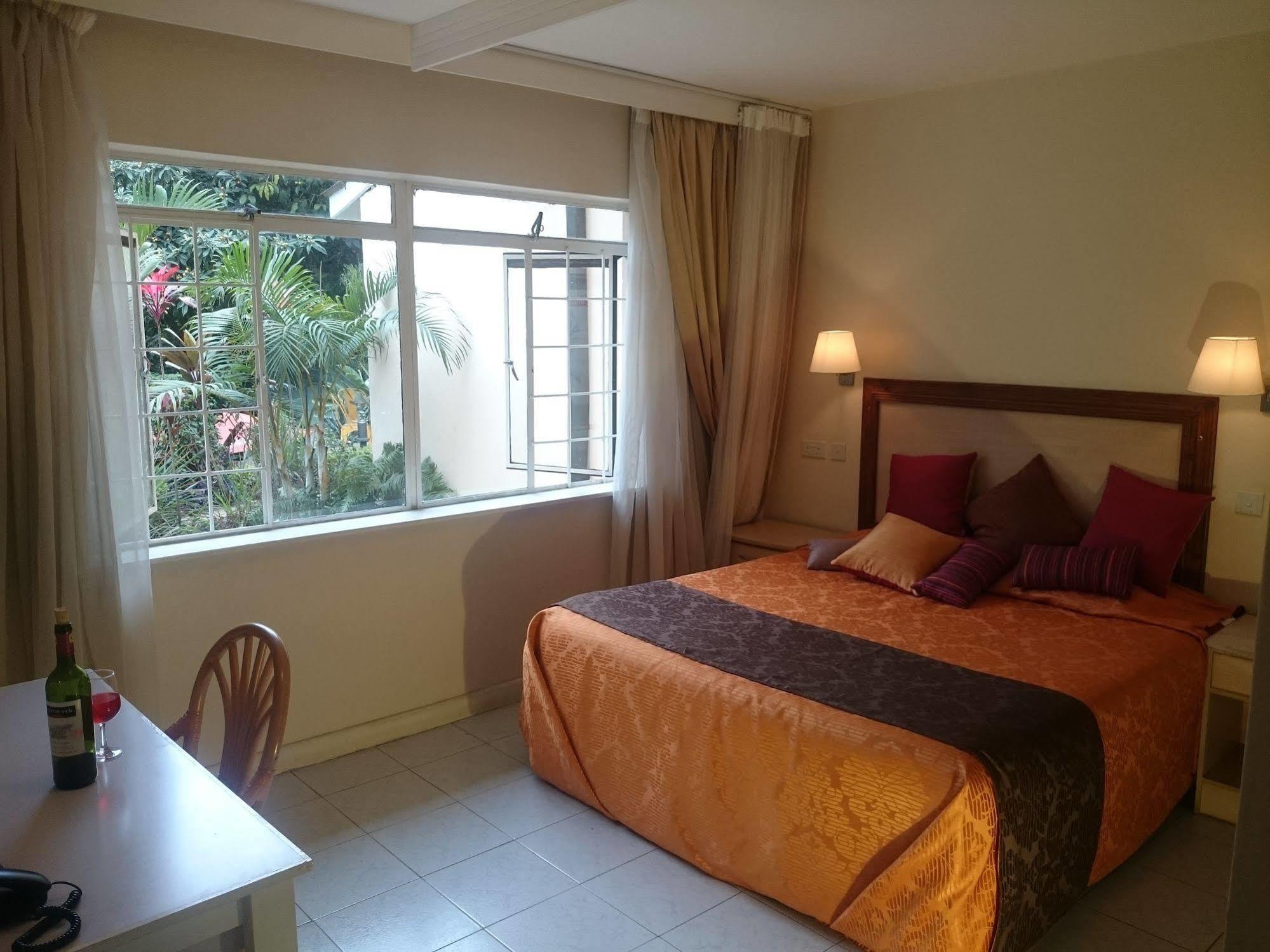 Hotel Riverview Westlands Nairobi Exterior foto
